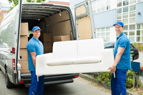 Van and helper service for local moves in Kentish Town