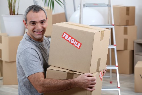 Movers Kentish Town website privacy and cookie settings illustration