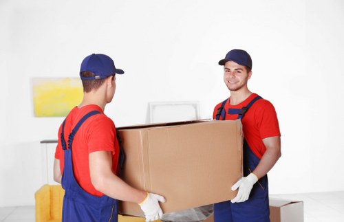 Local removal van serving homes and flats in Kentish Town