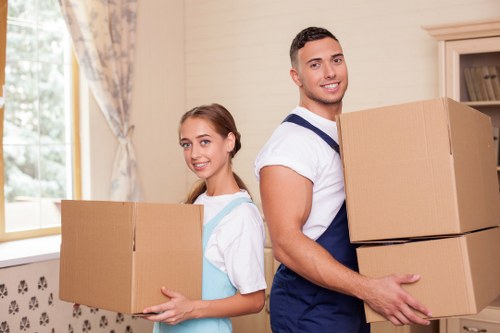 Packing and moving preparation for a Kentish Town man and van booking
